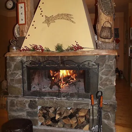 Vikendica Pahuljica Holiday home *