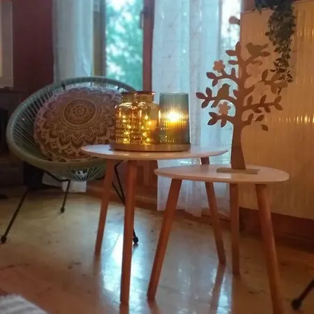 Vikendica Pahuljica * Risovac